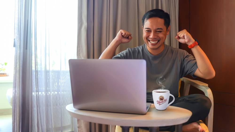 Kekuatan Afirmasi Positif di Pagi Hari untuk Capai Goals